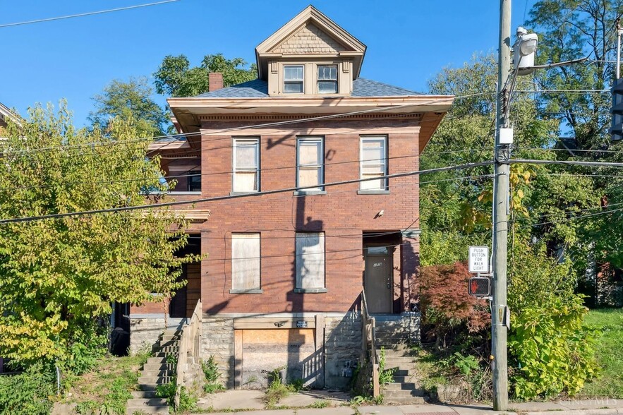 Primary Photo Of 3474 Harvey Ave, Cincinnati Apartments For Sale