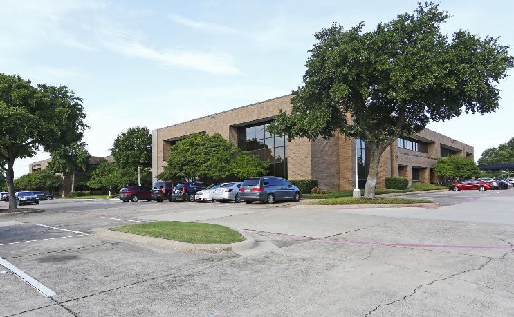 More Photos Of 1101 E Arapaho Rd, Richardson Office Residential For Lease