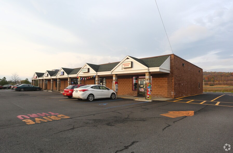 More Photos Of 12165 US Rte 9 W, West Coxsackie General Retail For Lease
