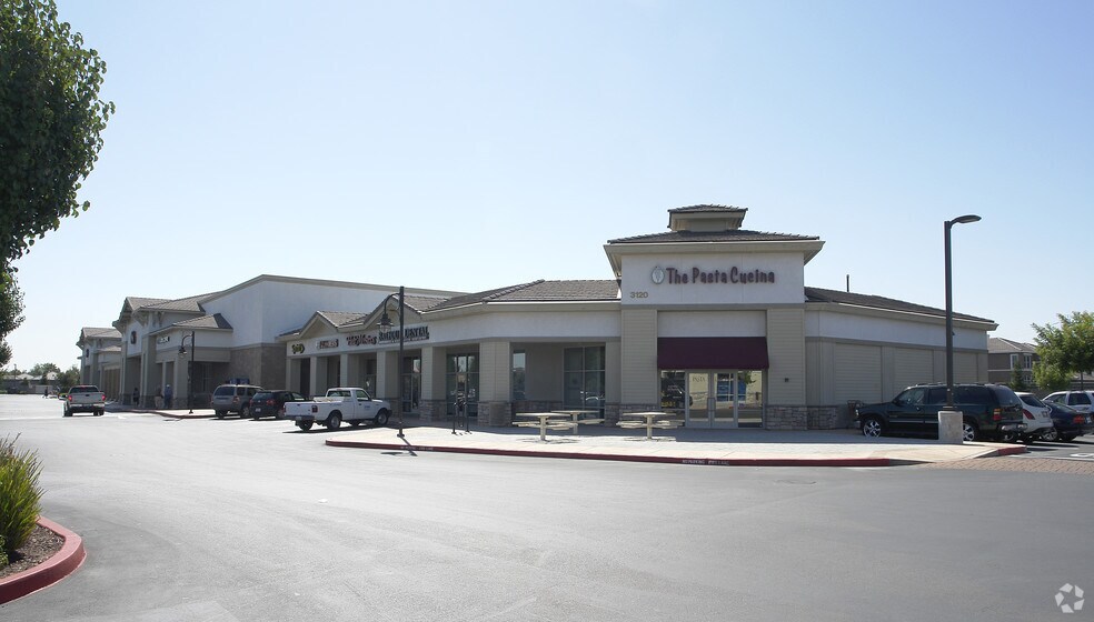 More Photos Of 3110-3120 Balfour Rd, Brentwood Storefront For Lease