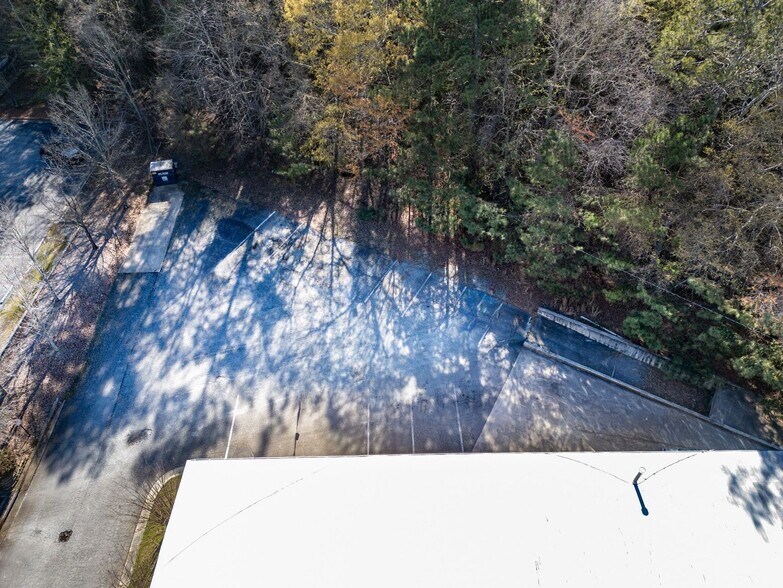 More Photos Of 620 Sigman Rd, Conyers Light Distribution For Sale