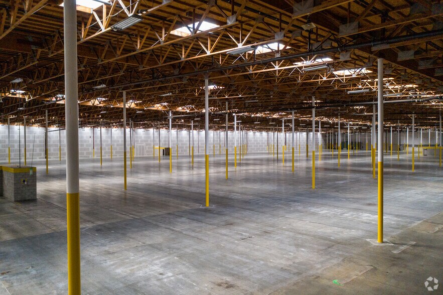 More Photos Of 4225 Hacienda Dr, Pleasanton Warehouse For Lease