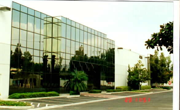 More Photos Of 4225-4275 N Palm St, Fullerton Light Manufacturing For Lease