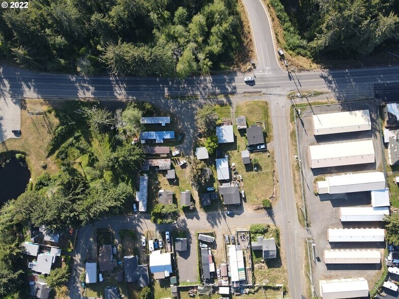 More Photos Of 92392 Cape Arago Hwy, Coos Bay Manufactured Housing Mobile Home Park For Sale