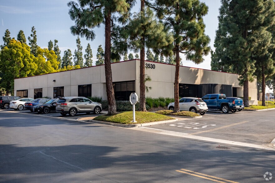 More Photos Of 3530 Hyland Ave, Costa Mesa Light Distribution For Lease