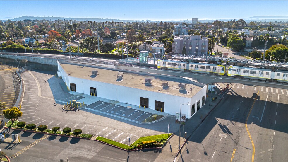 Primary Photo Of 2480 S Sepulveda Blvd, Los Angeles Freestanding For Lease
