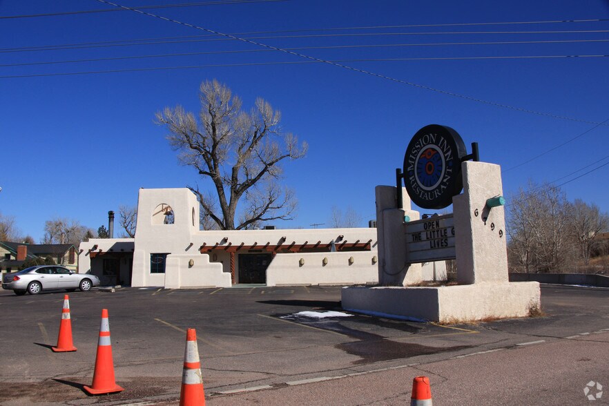 More Photos Of 6799 N Academy Blvd, Colorado Springs Restaurant For Sale