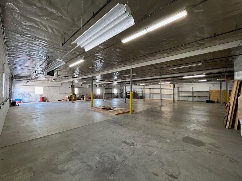More Photos Of 123 N 10th Ave, Melrose Park Warehouse For Sale
