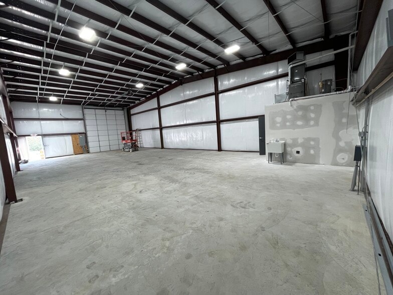 More Photos Of 430 Montclair Ave, Pompton Lakes Industrial For Lease