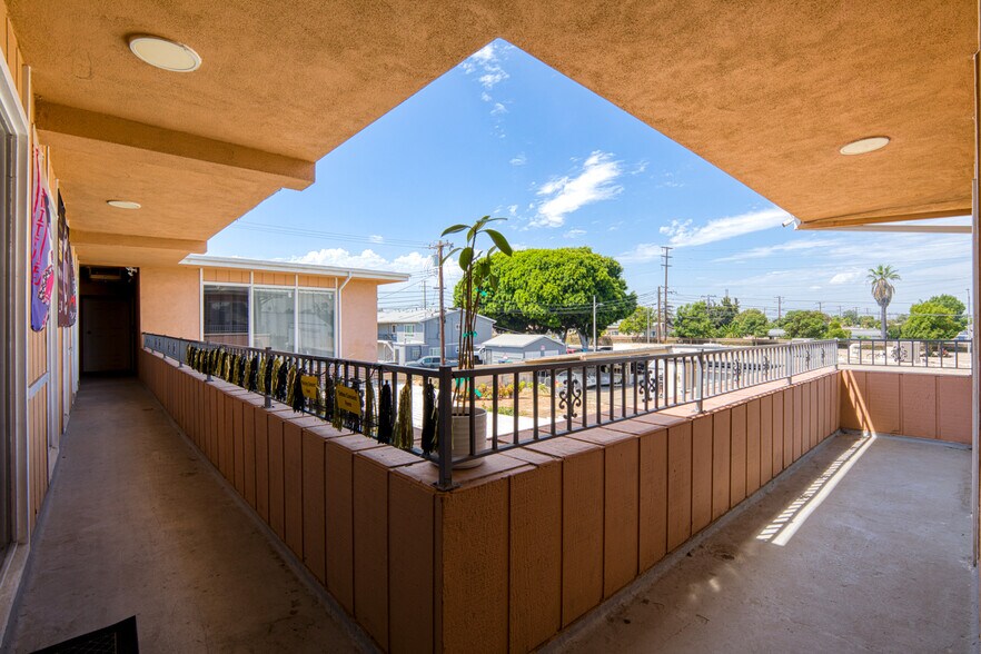 More Photos Of 9774 Katella Ave, Anaheim Medical For Sale