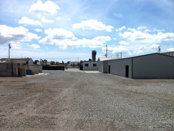 More Photos Of 3009 E South St, Long Beach Land For Lease