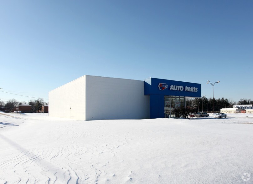More Photos Of 4011 E Main St, Columbus Freestanding For Lease
