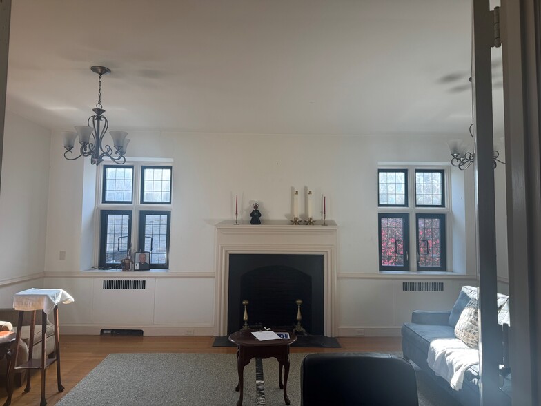 More Photos Of 5500 York Rd, Baltimore Religious Facility For Sale