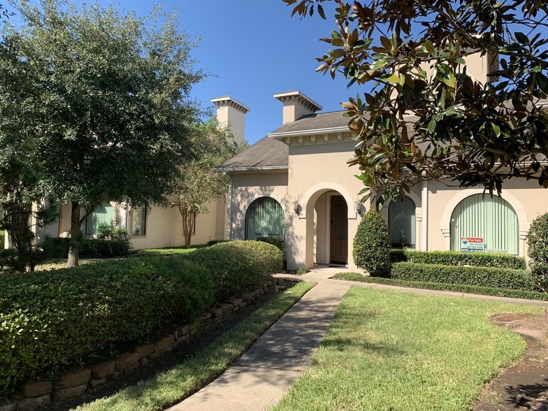 More Photos Of 12824 Willow Centre Dr, Houston Medical For Sale