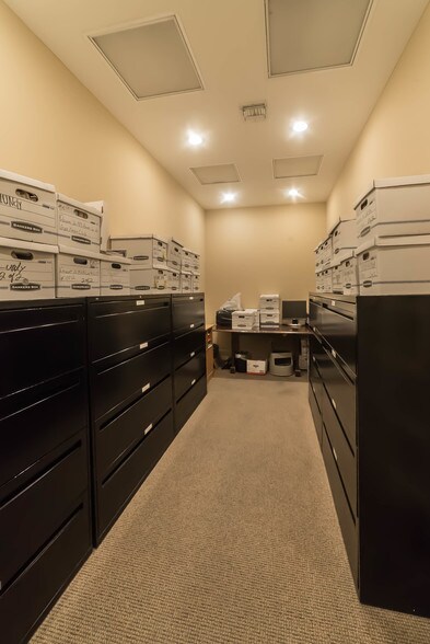 More Photos Of 1414 25th Ave, Gulfport Medical For Lease