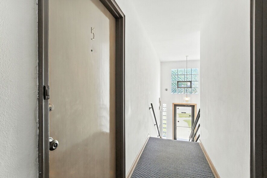 More Photos Of 2236 Pinehurst Ave, Saint Paul Apartments For Sale