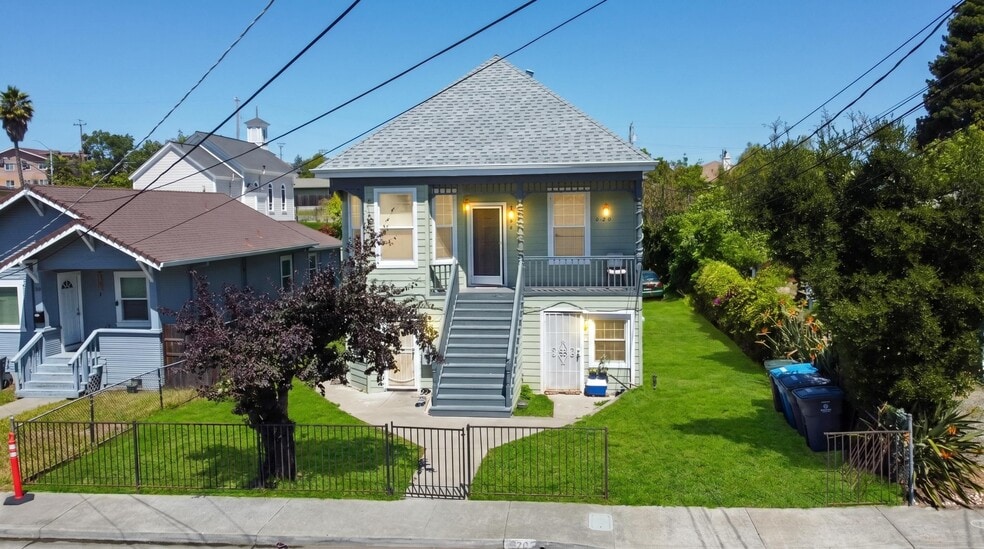 Primary Photo Of 620 Porter St, Vallejo Apartments For Sale