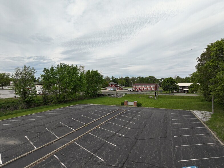 More Photos Of 77 E 50 N, Winamac Religious Facility For Sale