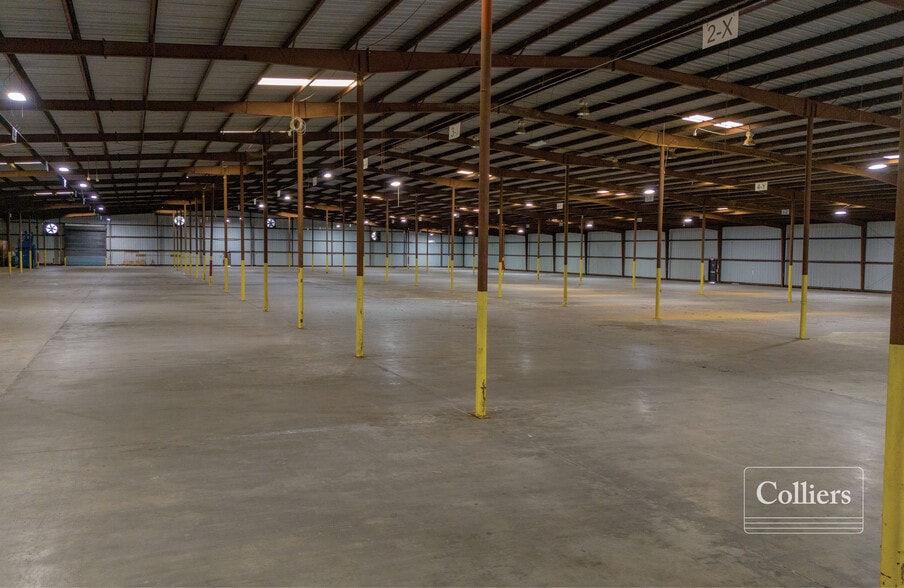 More Photos Of 4501 E Palmetto St, Florence Warehouse For Sale