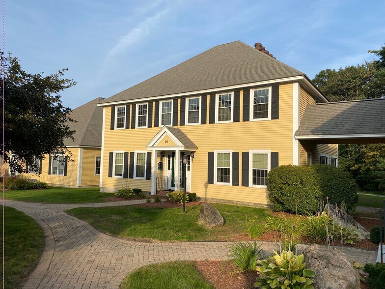 More Photos Of 360 State Route 101, Bedford Medical For Sale