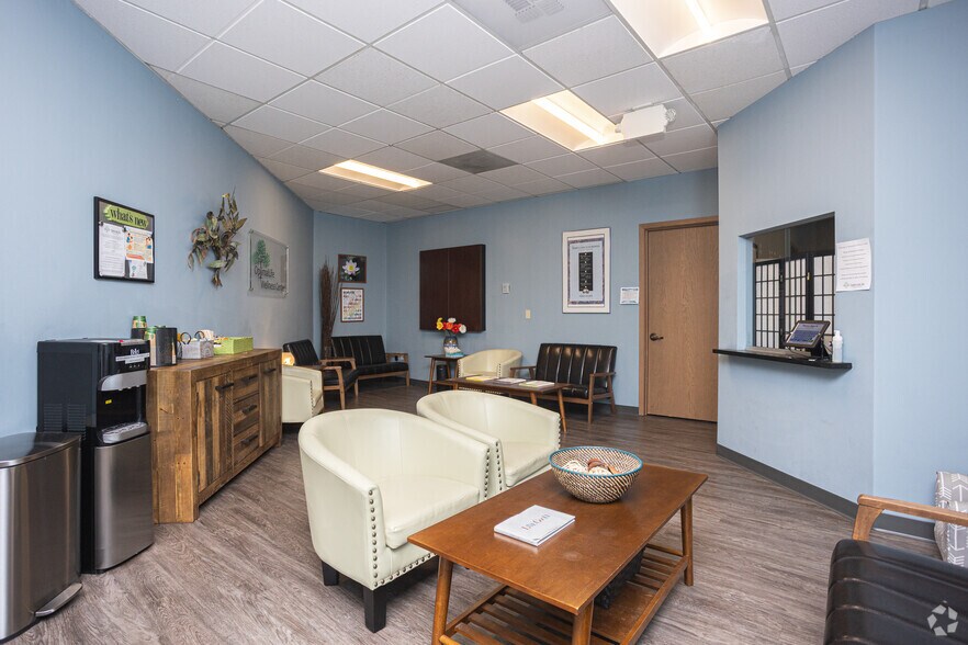 More Photos Of 2320 130th Ave NE, Bellevue Office For Lease