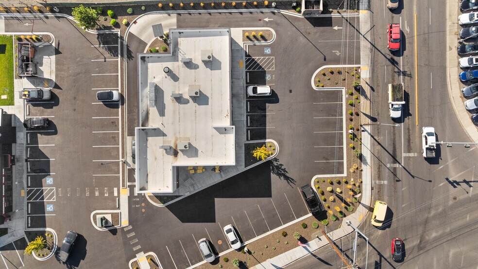 More Photos Of 1802 1st, Yakima Restaurant For Sale