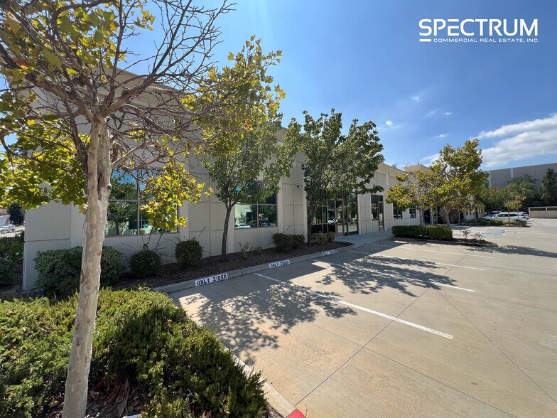 More Photos Of 21060 Centre Pointe Pky, Santa Clarita Medical For Sale