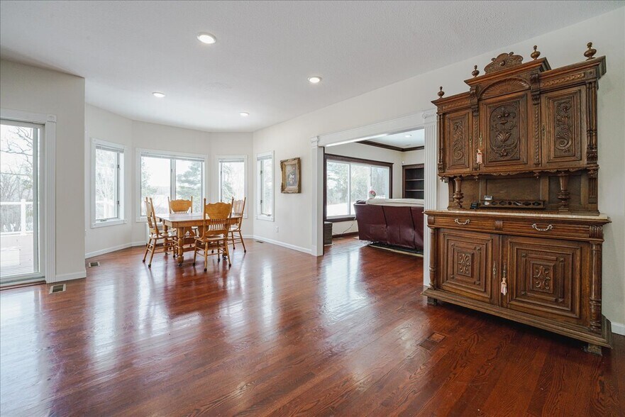 More Photos Of 12446 190th St, Milaca Flex For Sale