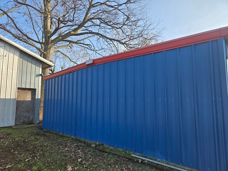 More Photos Of 432 1st, Hayti Self Storage For Sale