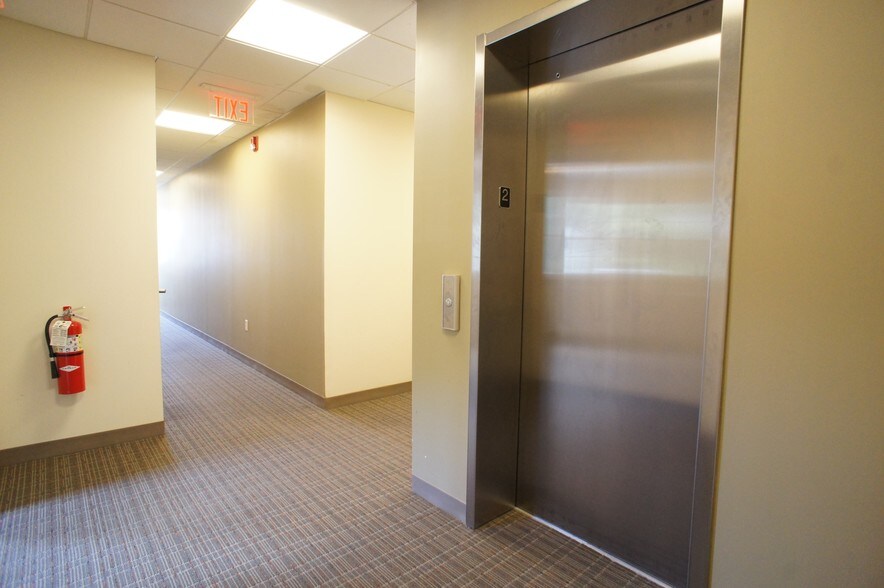 More Photos Of 69 East Ave, Norwalk Medical For Lease