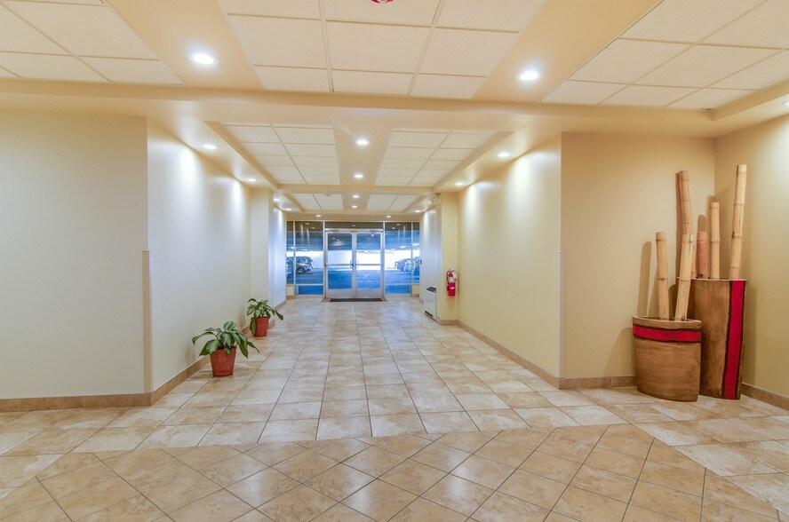 More Photos Of 465 S 400 E, Salt Lake City Office For Lease