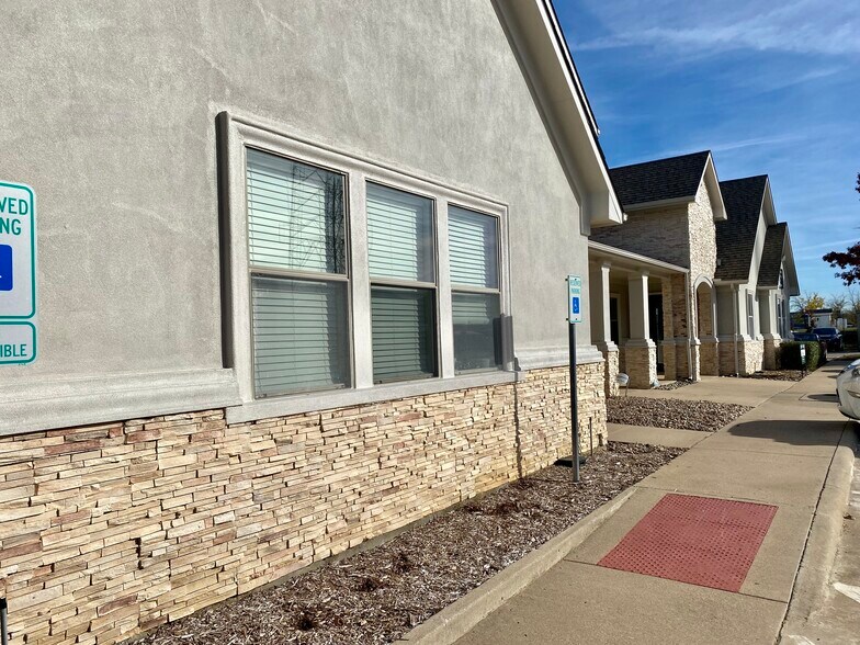 More Photos Of 3600 FM 2181, Hickory Creek Medical For Lease