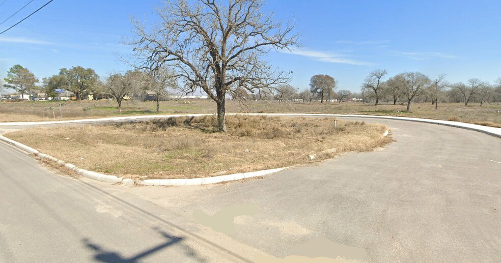 More Photos Of Gus McCrae ln, San Antonio Land For Sale