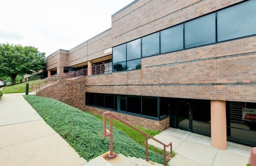 More Photos Of 15200-15222 Dino Dr, Burtonsville Light Distribution For Lease