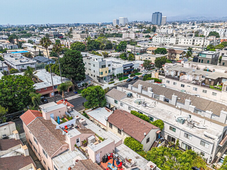 More Photos Of 1728 Granville Ave, Los Angeles Apartments For Sale
