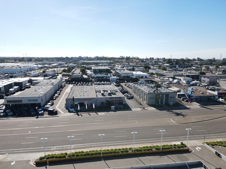 More Photos Of 7865 Balboa Ave, San Diego Freestanding For Lease