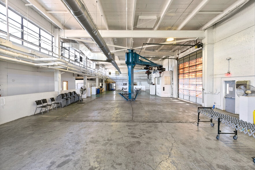 More Photos Of 1901 Westwood Ave, Richmond Warehouse For Sale