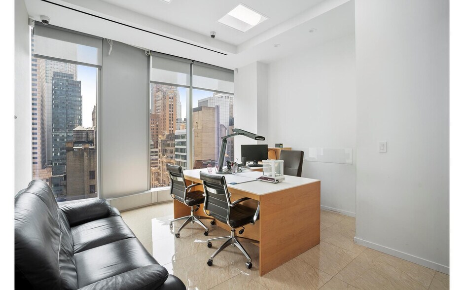 More Photos Of 50 W 47th St, New York Office Residential For Sale