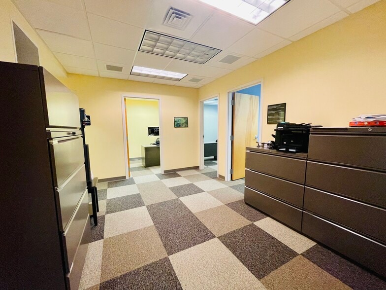 More Photos Of 5003 Southpark Dr, Durham Medical For Sale
