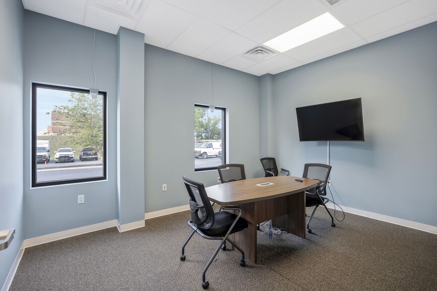 More Photos Of 7308 Shallowford Rd, Chattanooga Storefront Retail Office For Sale