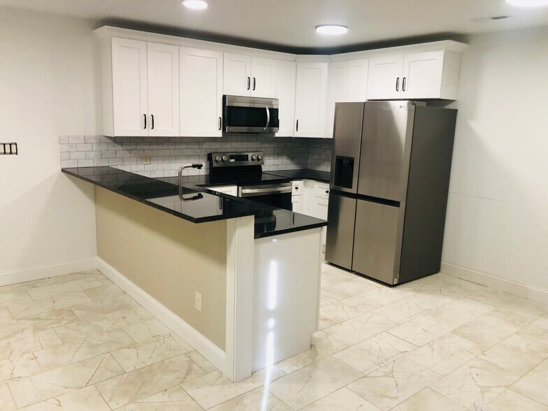 More Photos Of 229 Wilson St NW, Lenoir Multifamily For Sale