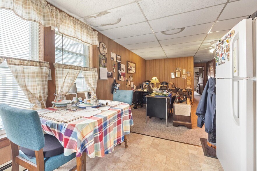More Photos Of 50 Exchange St, Athol Multifamily For Sale