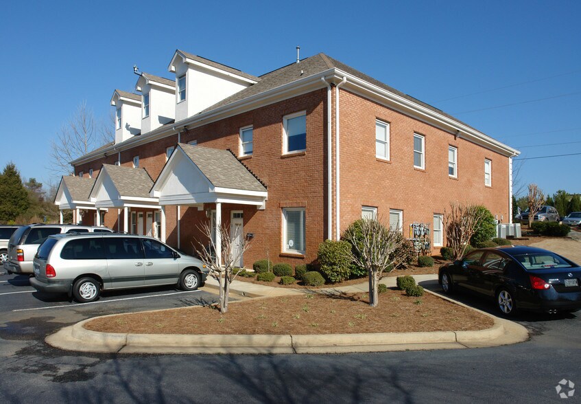More Photos Of 997 Commerce Dr SW, Conyers Medical For Lease