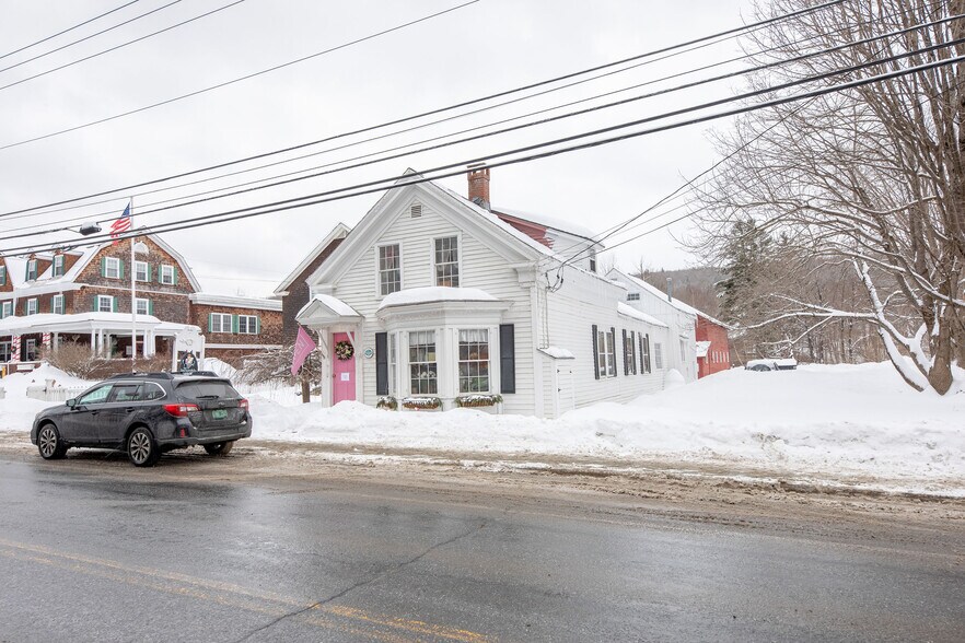 More Photos Of 16 West Main St, Wilmington General Retail For Sale