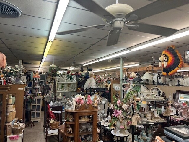 More Photos Of 100 Main St, Odem Freestanding For Sale