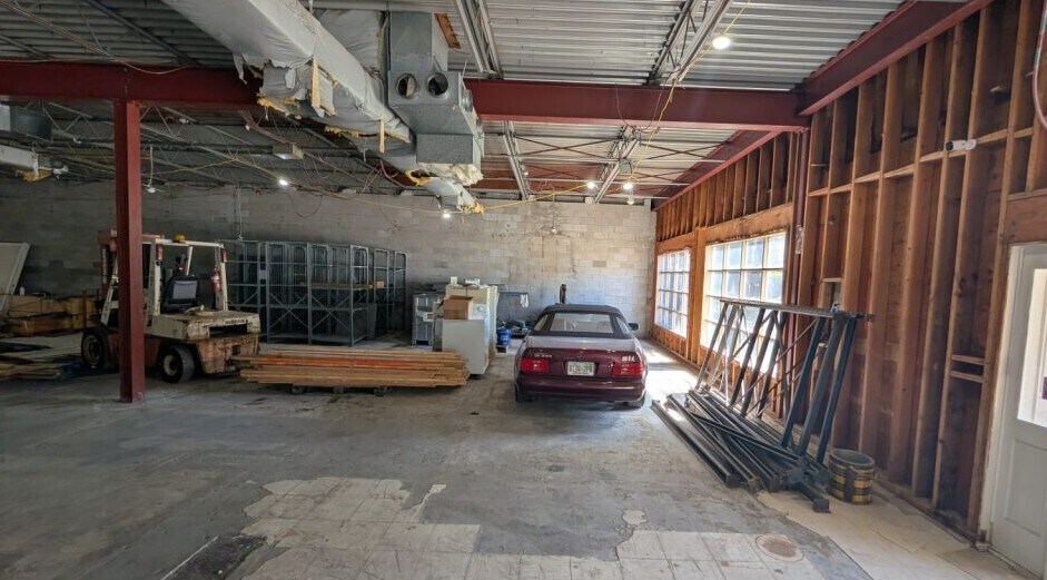 More Photos Of 1260 Eddie Dowling Hwy, North Smithfield Storefront Retail Office For Lease