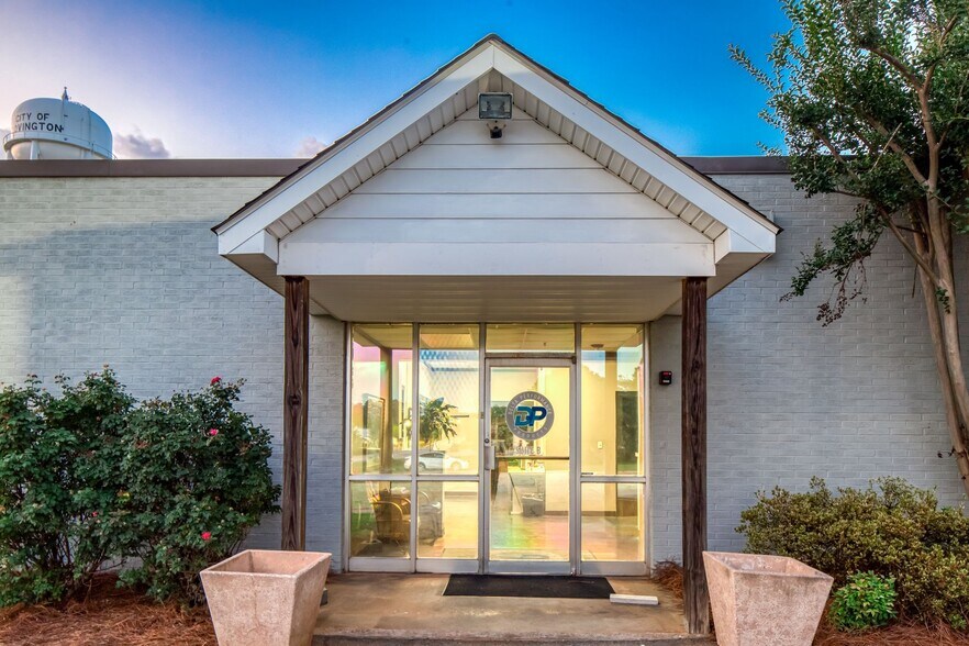 More Photos Of 9126 Industrial Blvd NE, Covington Warehouse For Sale