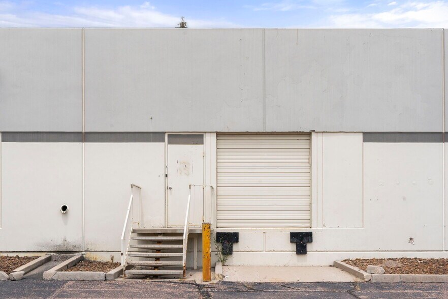 More Photos Of 4040 E Bijou St, Colorado Springs Unknown For Lease