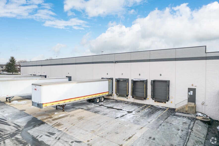 More Photos Of 6829 Ruppsville Rd, Allentown Warehouse For Lease