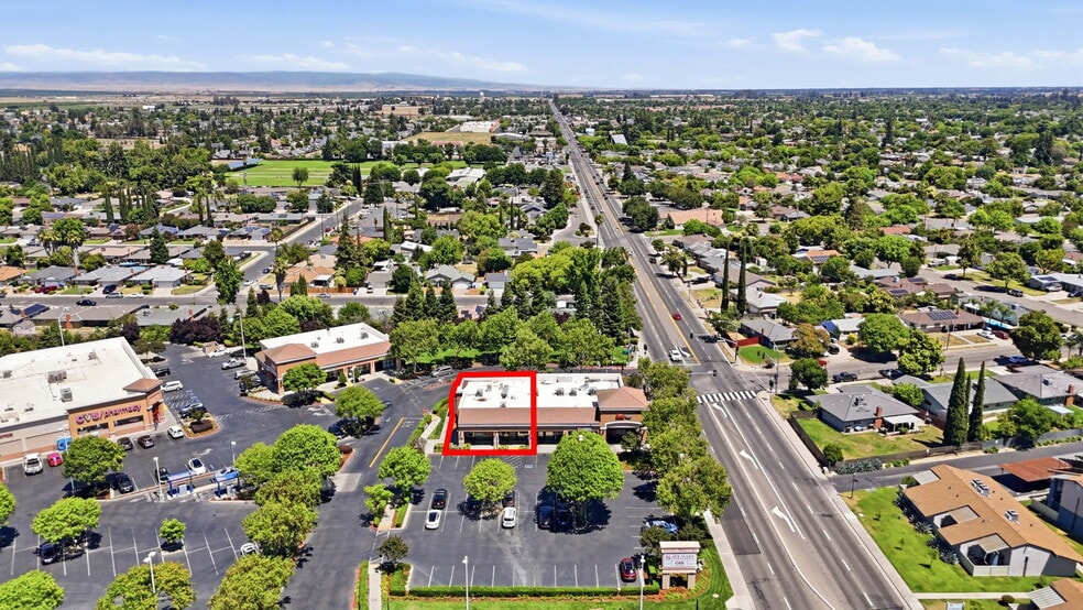 More Photos Of 1601-1617 Bellevue Rd, Atwater Restaurant For Lease
